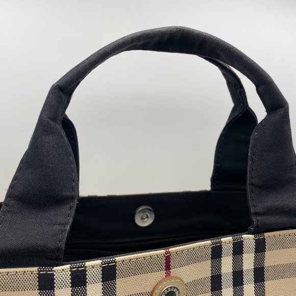 Burberry Nova Print HandBag - Picture 5 of 14